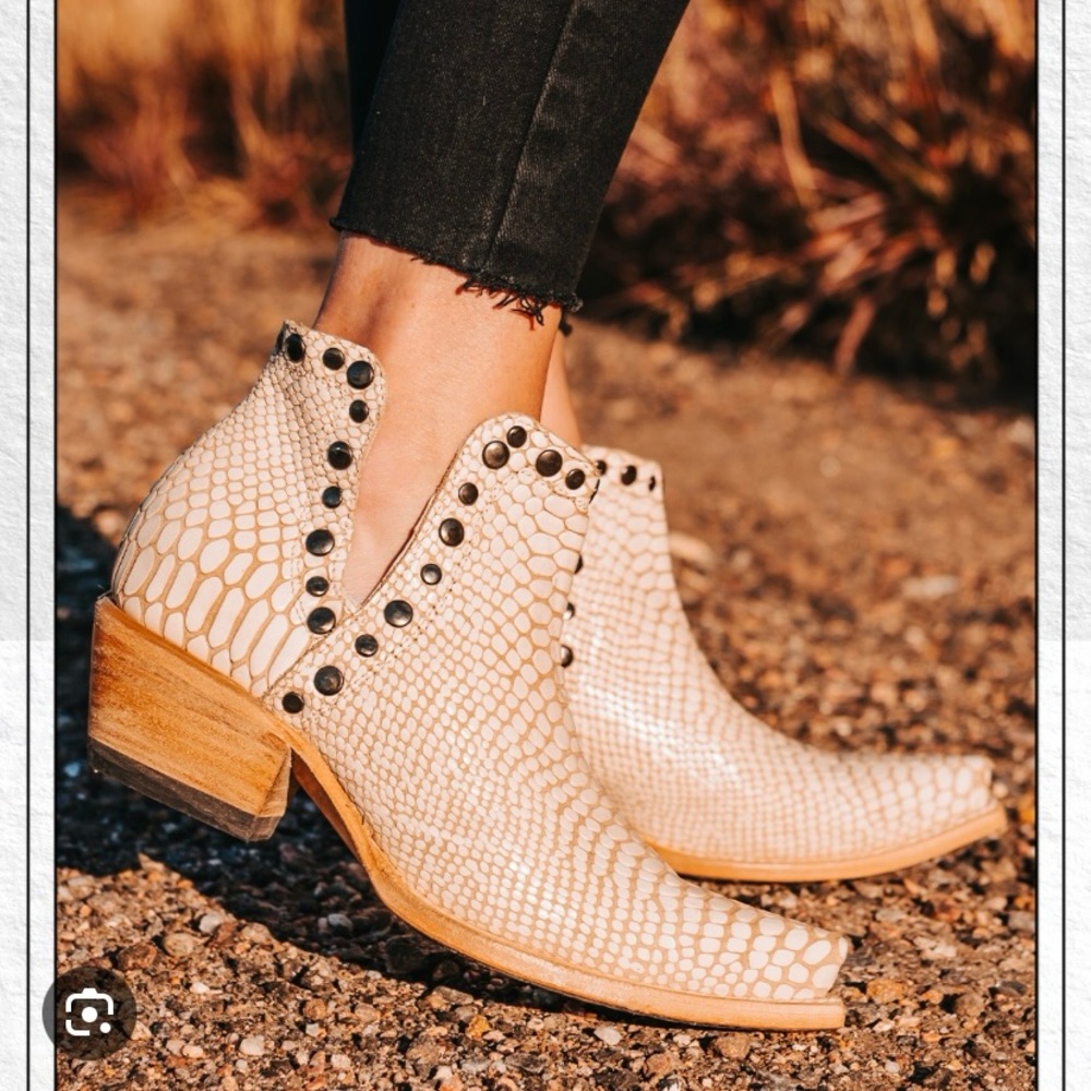 freebird Cream Textured Studded Ankle Boots